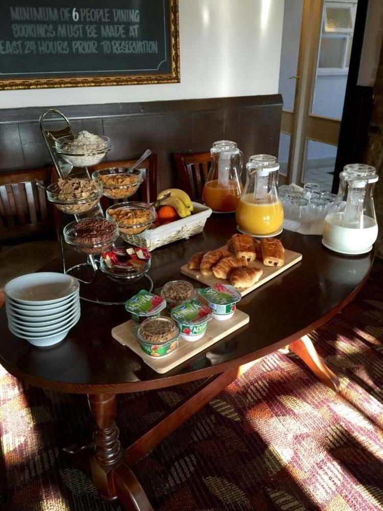 Hotel The White Swan Escrick Esterno foto