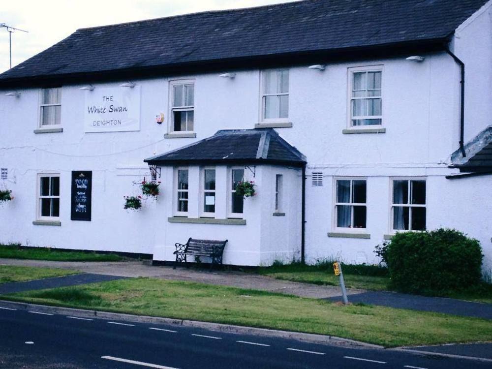 Hotel The White Swan Escrick Esterno foto