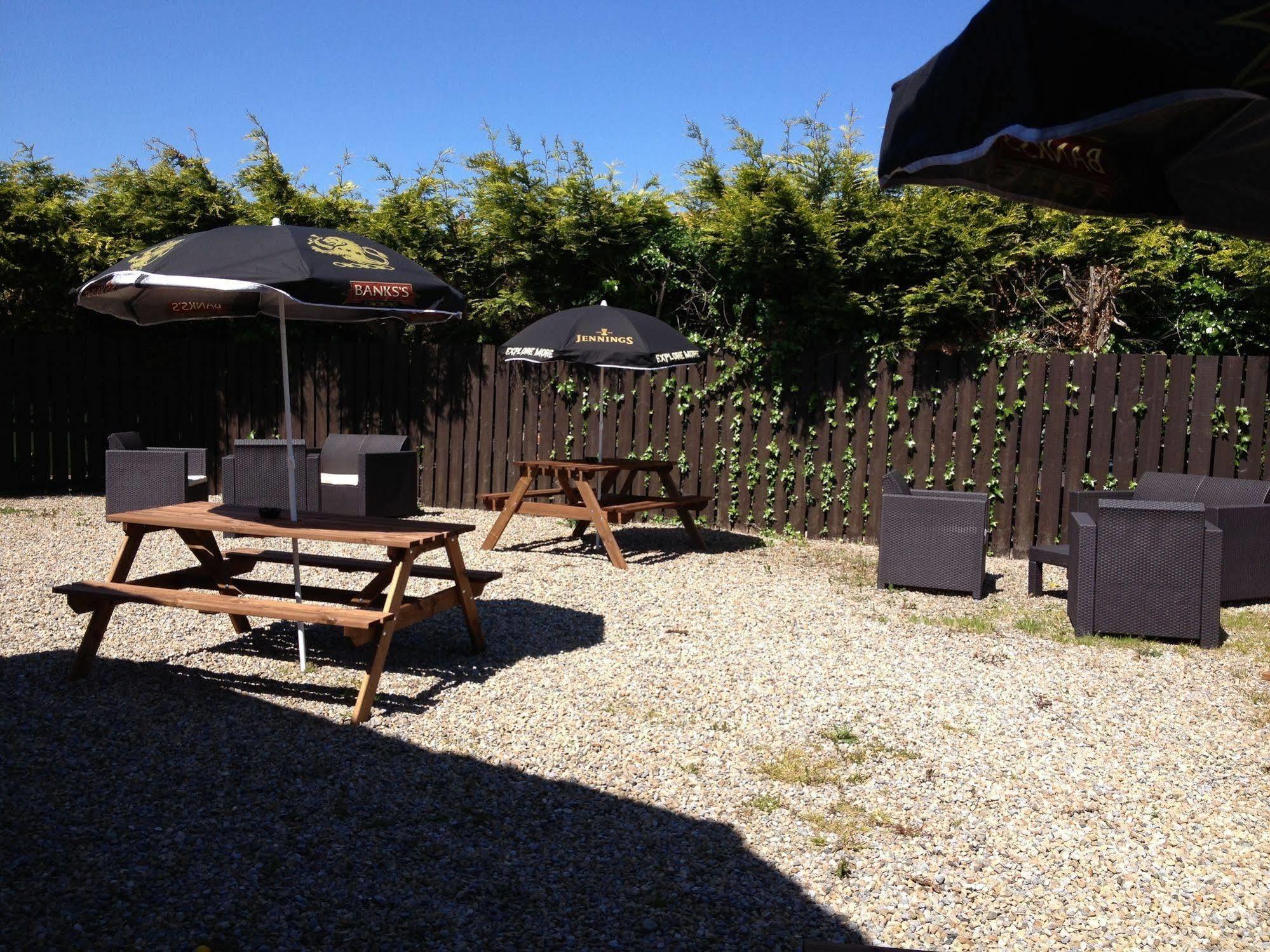 Hotel The White Swan Escrick Esterno foto