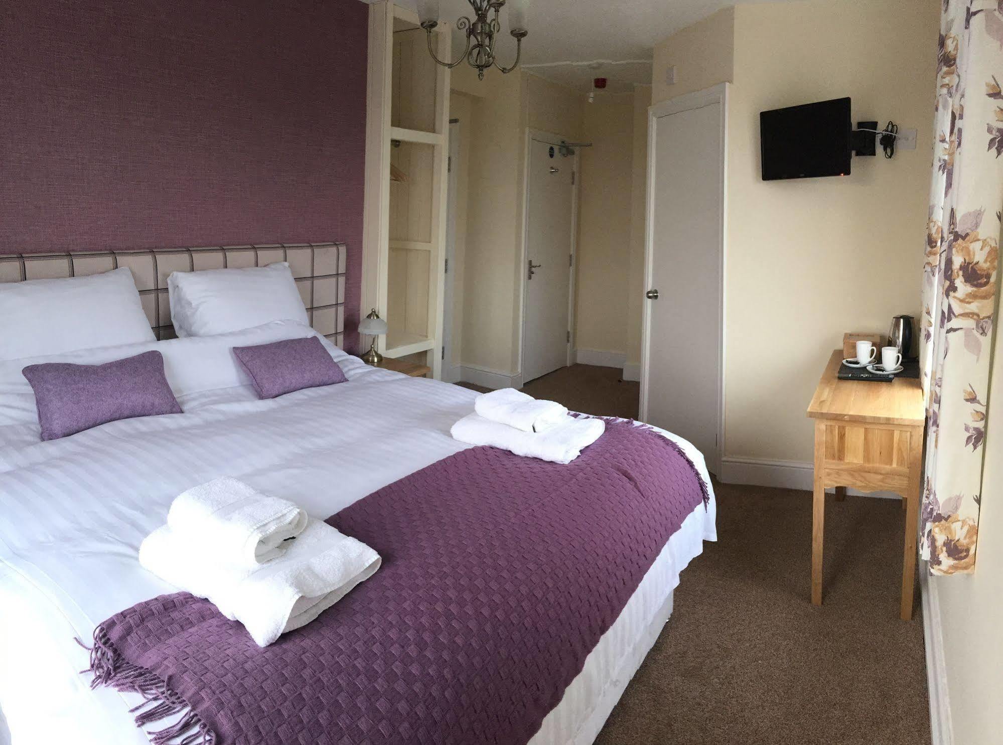 Hotel The White Swan Escrick Esterno foto