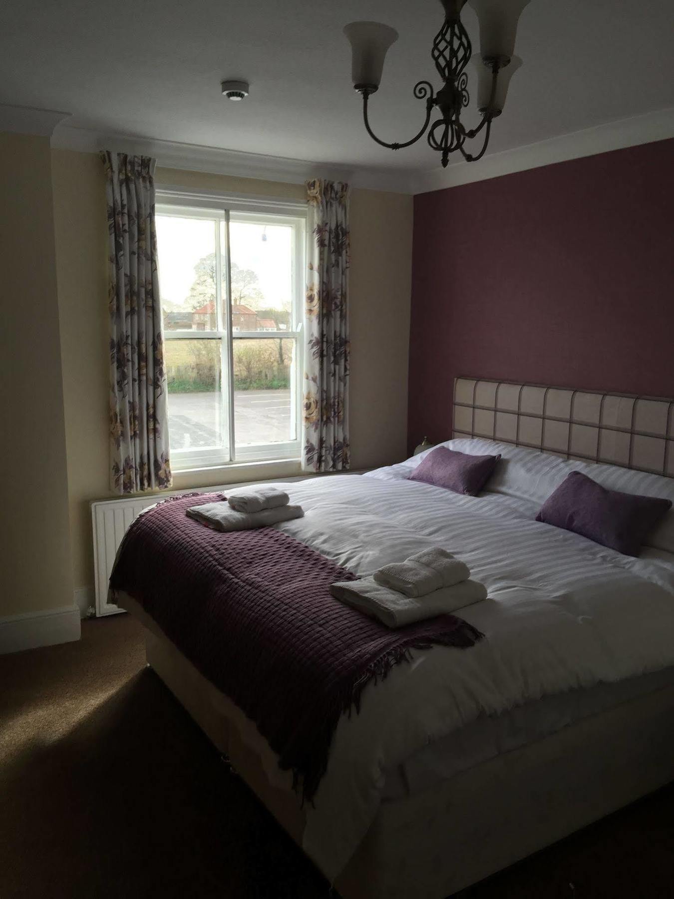 Hotel The White Swan Escrick Esterno foto