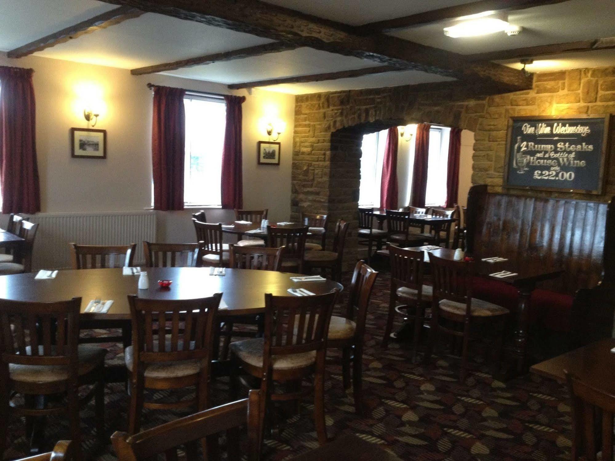 Hotel The White Swan Escrick Esterno foto