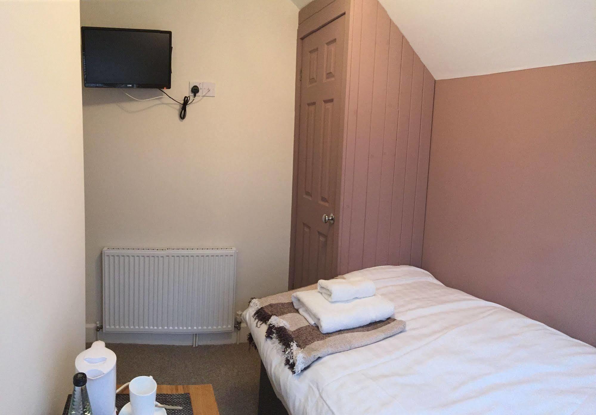 Hotel The White Swan Escrick Esterno foto