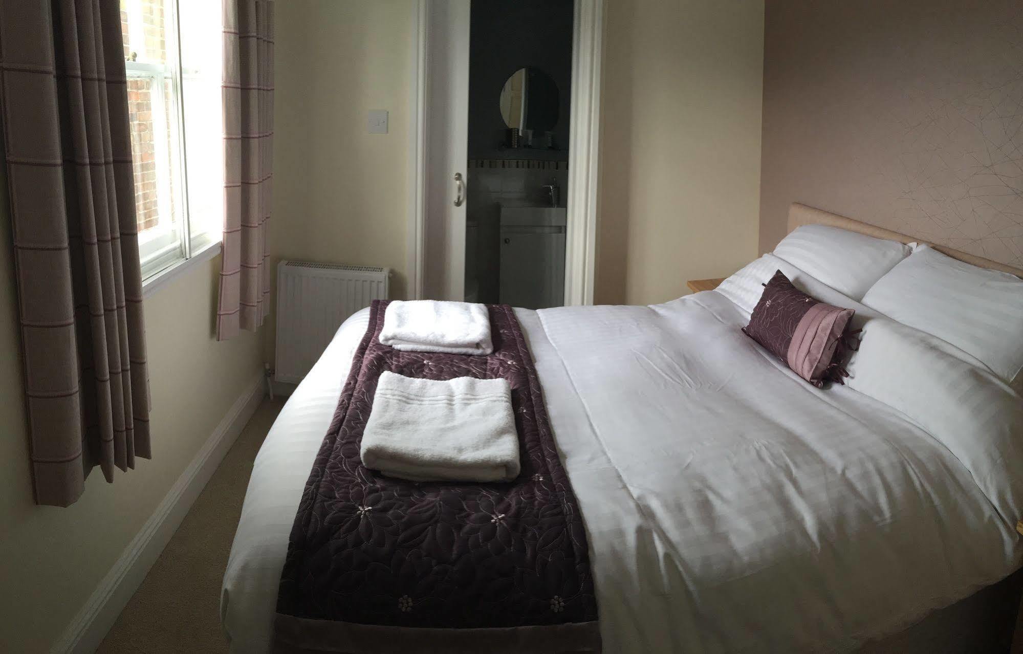 Hotel The White Swan Escrick Esterno foto